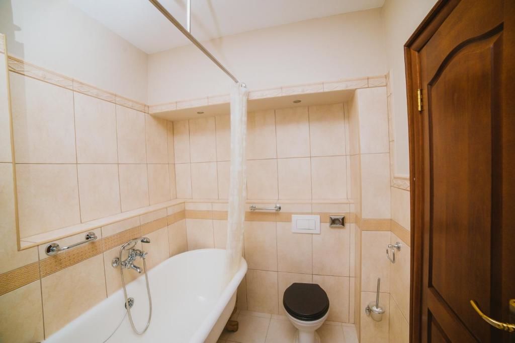 Отель Hotel Astoria Тиват